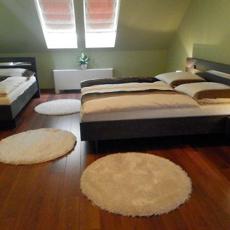 Nagyret Panzio Eger Bed & Breakfast Exterior photo