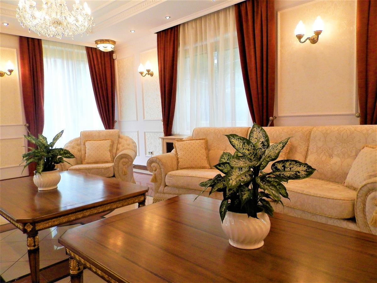 Nagyret Panzio Eger Bed & Breakfast Exterior photo